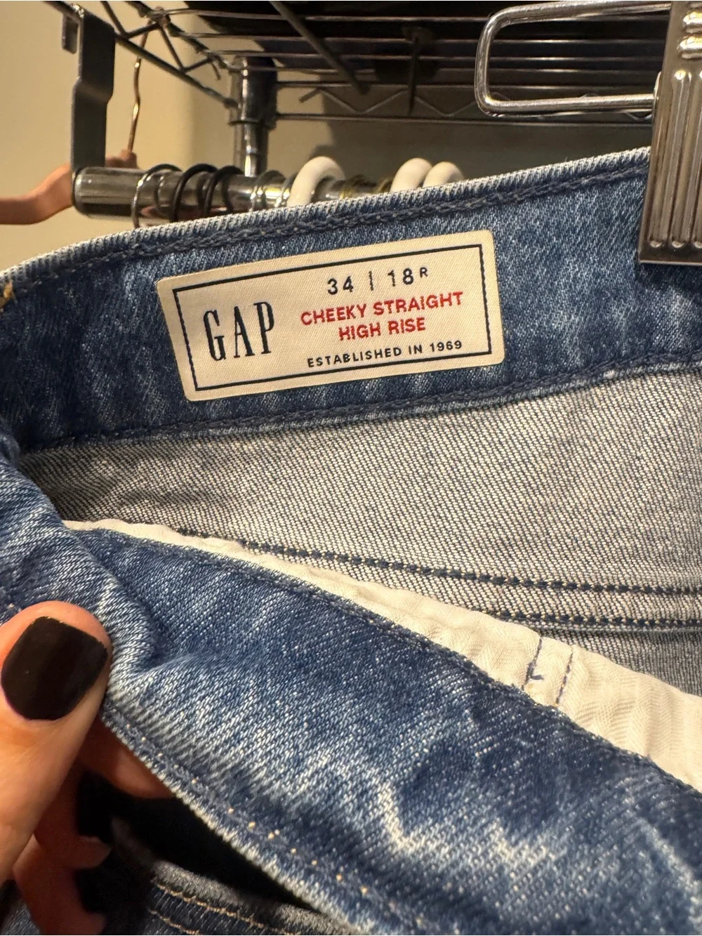 Gap cheeky straight high rise jeans, size 18 - Picture 6 of 9